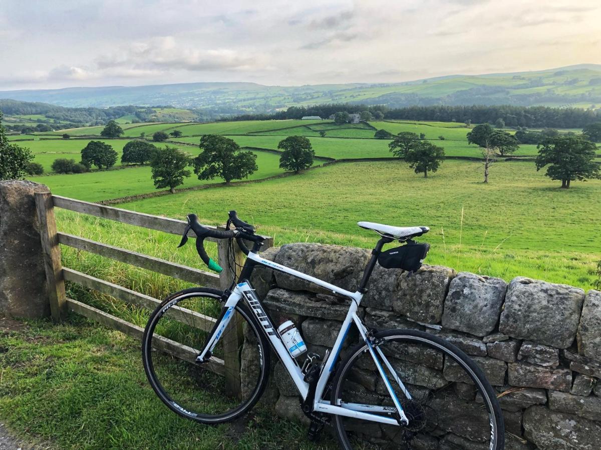 Chevin Country Park Hotel & Spa オトリー エクステリア 写真