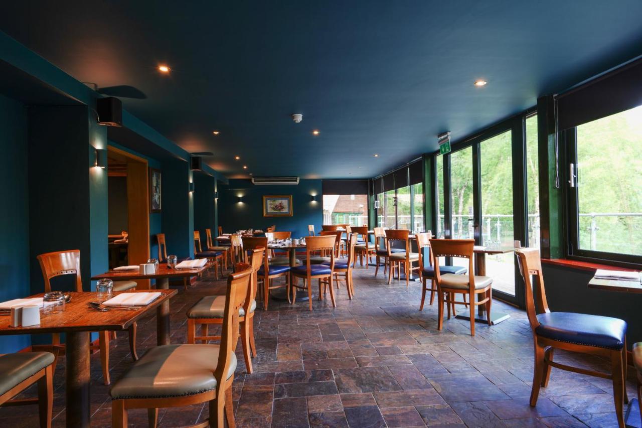 Chevin Country Park Hotel & Spa オトリー エクステリア 写真