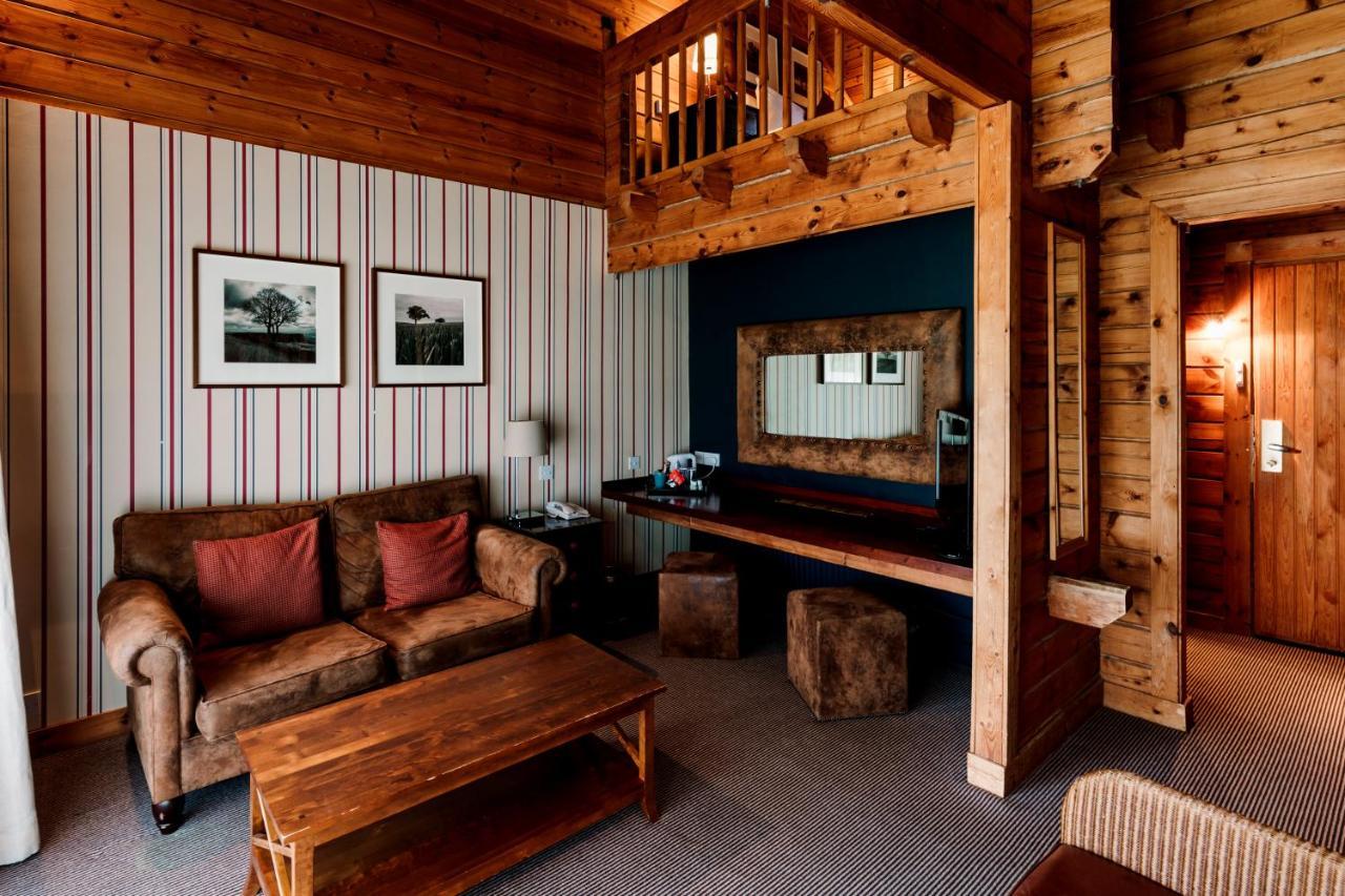 Chevin Country Park Hotel & Spa オトリー エクステリア 写真