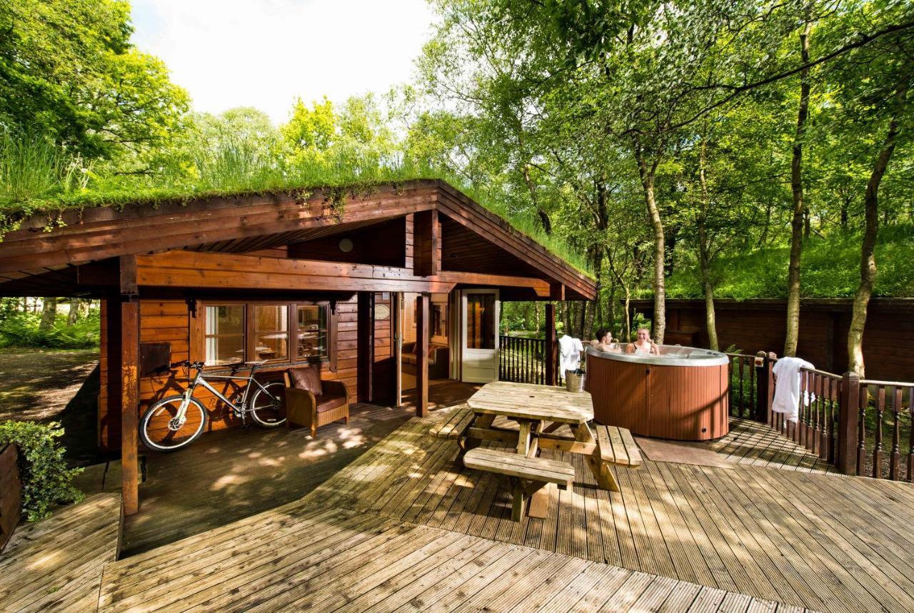 Chevin Country Park Hotel & Spa オトリー エクステリア 写真