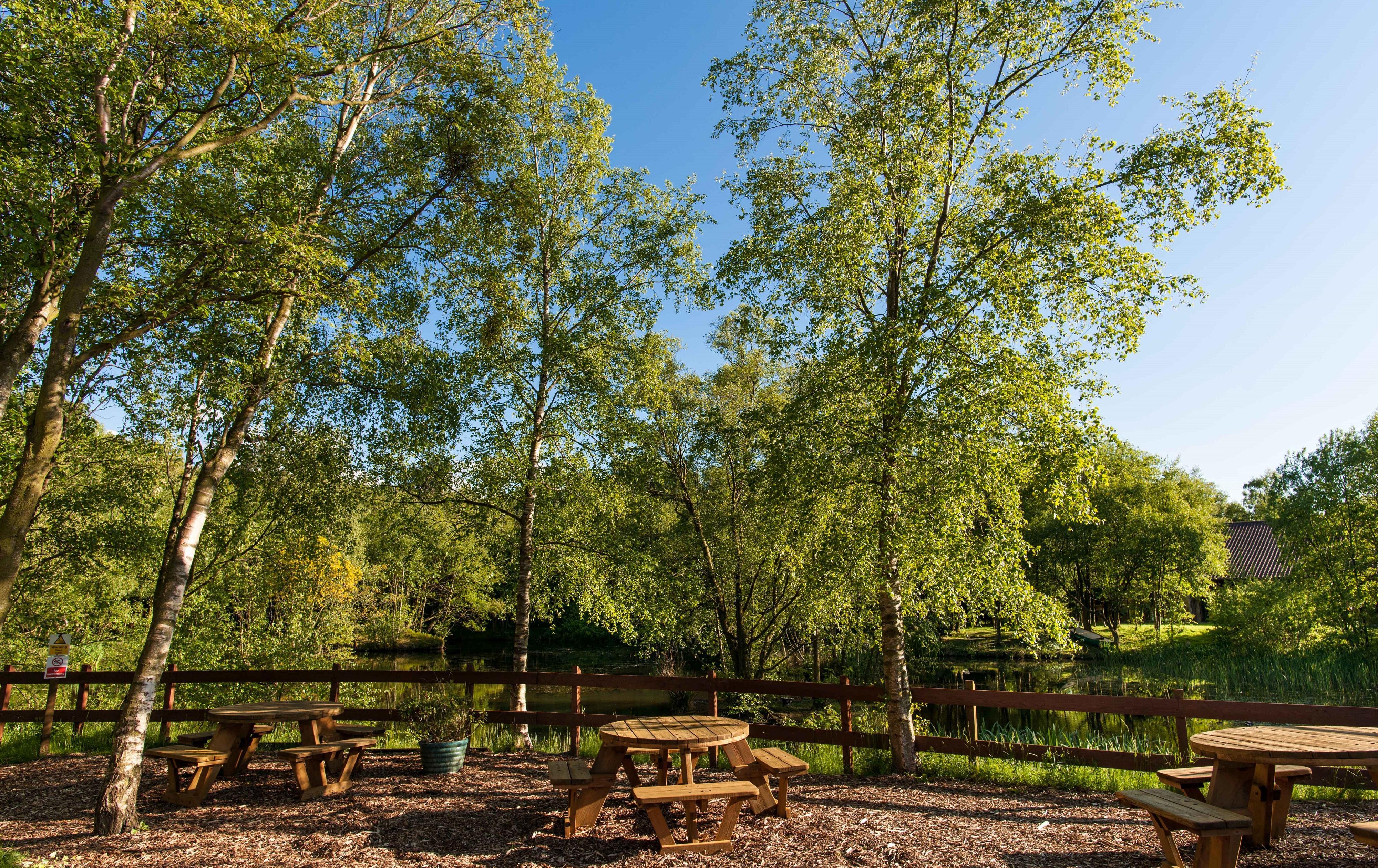 Chevin Country Park Hotel & Spa オトリー エクステリア 写真