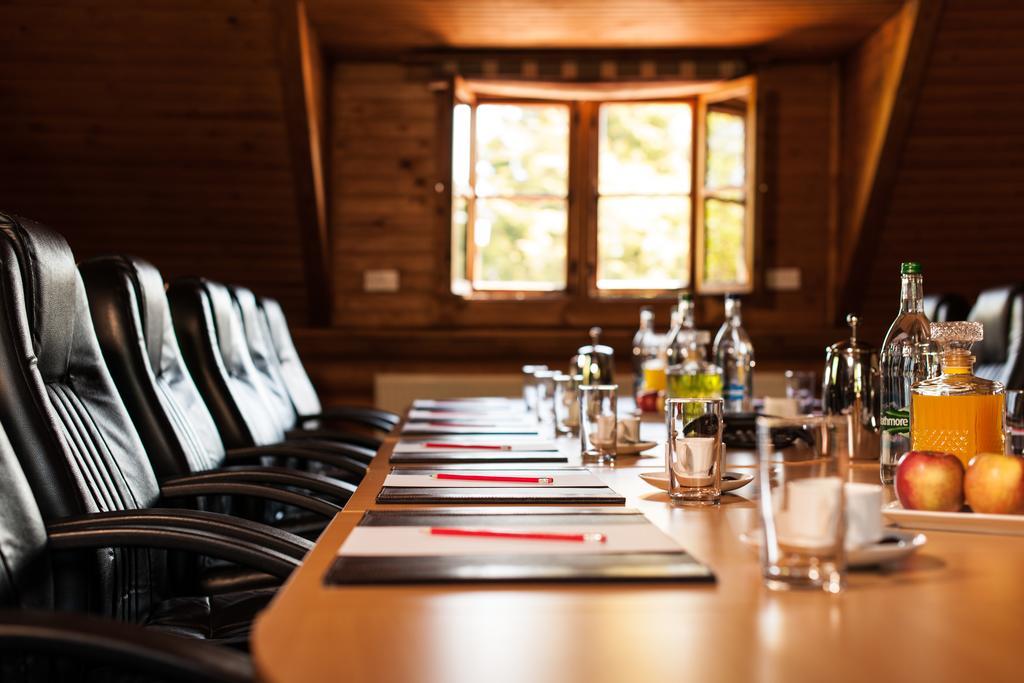 Chevin Country Park Hotel & Spa オトリー エクステリア 写真